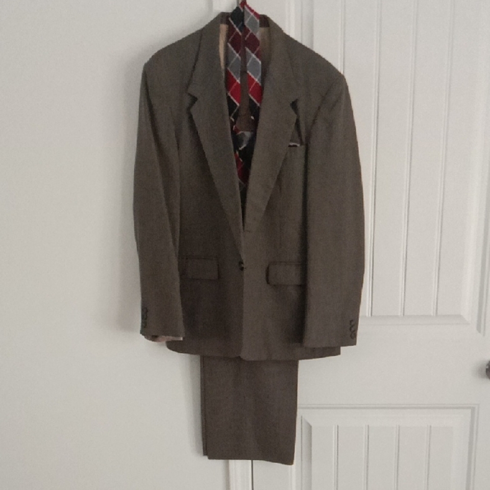 Men's Brown Suit